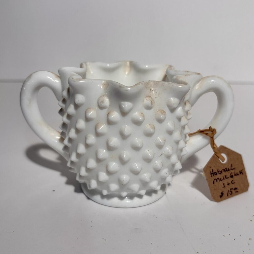 Vintage Old Fenton Milk Glass Hobnail Star Top Sugar and Creamer Set - Picture 7 of 9